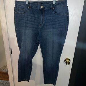 Women’s Light Wash Jeans